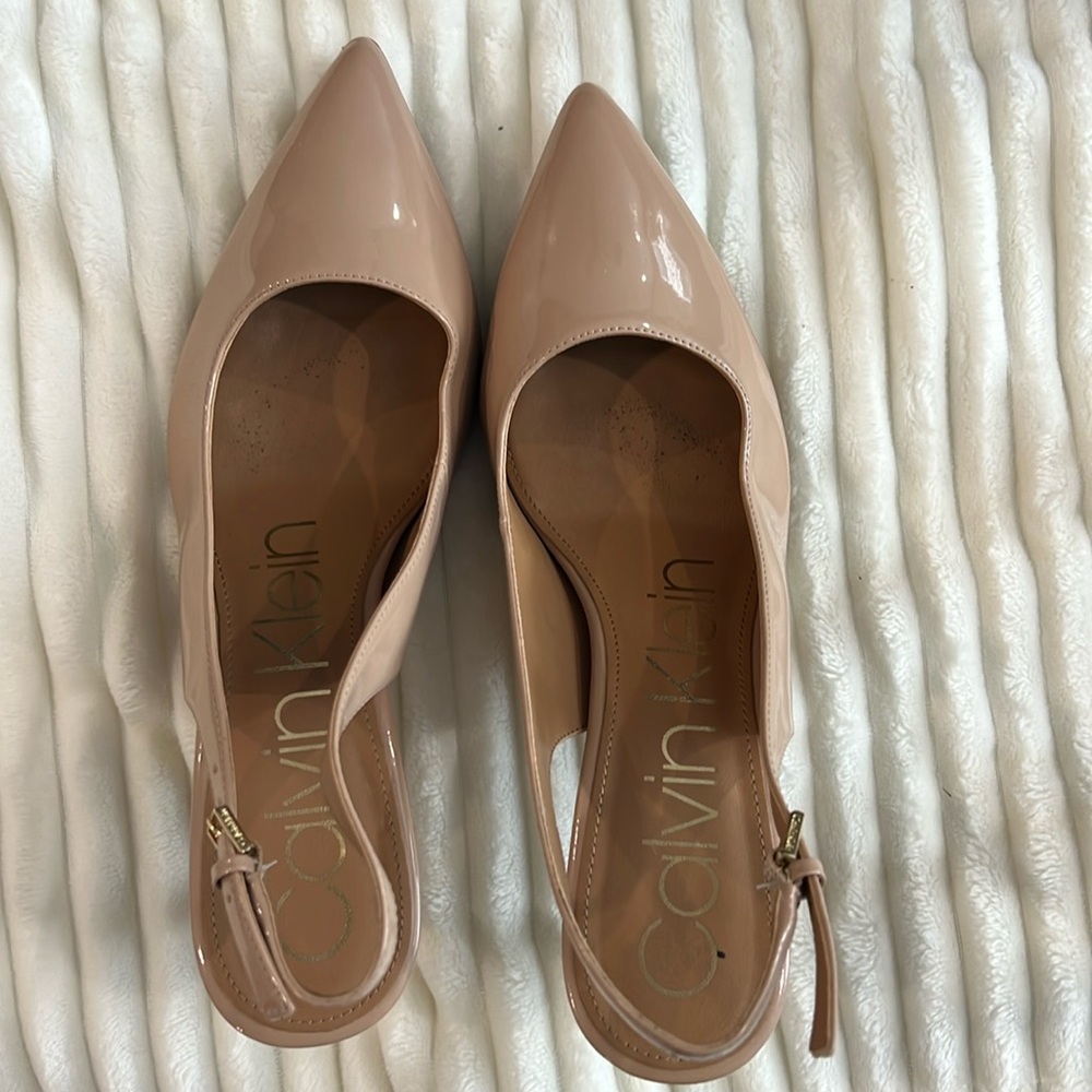 Woman’s Calvin Klein heels. Patten leather size 8.5